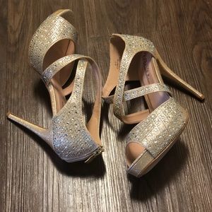Bedazzled heels size 10